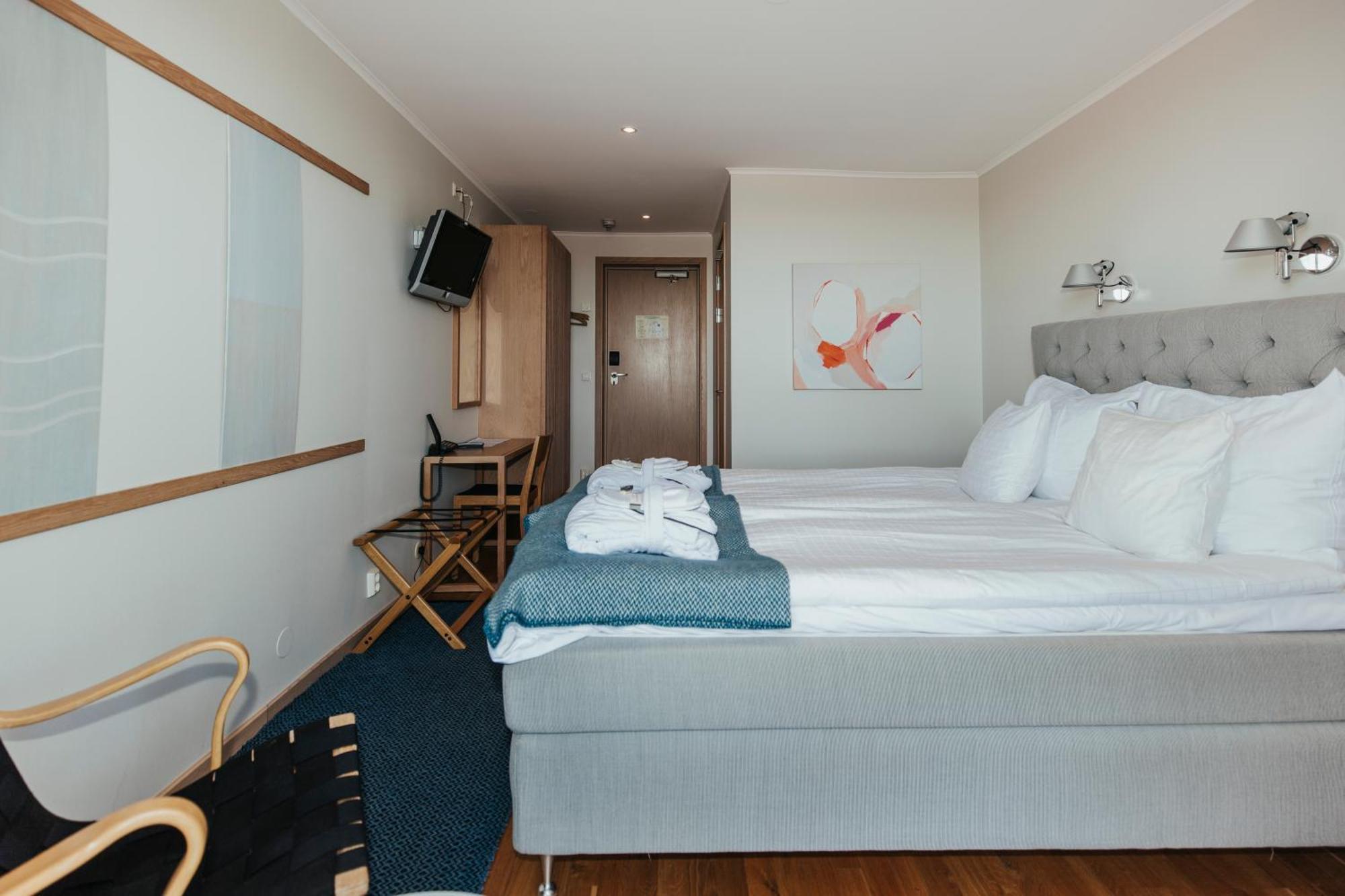 Gullmarsstrand Hotell & Konferens Фискебекскиль Экстерьер фото